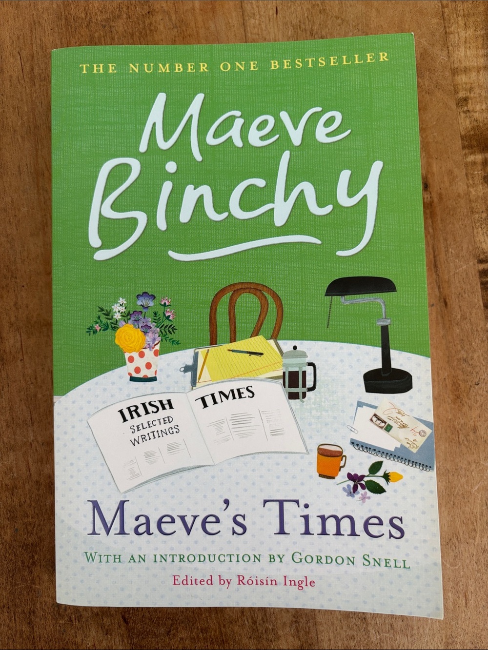 Maeve’s Times - Irish Times Selected Writings by Maeve Binchy Short Stories